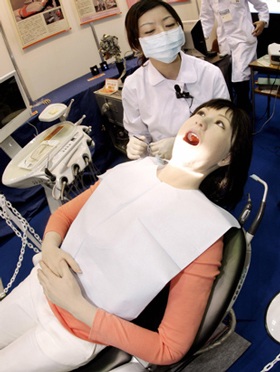 Robot người ở Nhật - 3