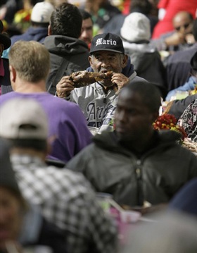 Xem người Mỹ đón lễ Tạ ơn - 9