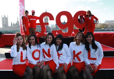 Bay thẳng từ Đông Nam Á tới London với chưa đầy 150 USD - 3