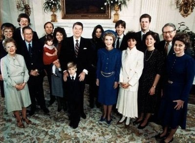 Chùm ảnh: Những "cậu ấm cô chiêu" trong Nhà Trắng (2) - 13 Chùm ảnh: Những "cậu ấm cô chiêu" trong Nhà Trắng (2) - 13