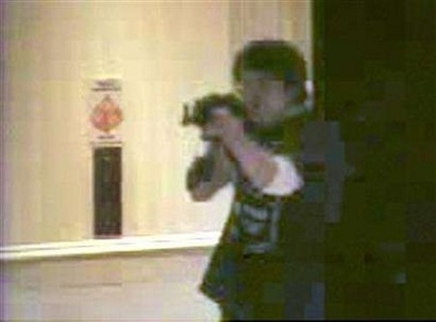 Ảnh và video vụ thảm sát tại Mỹ - 3