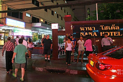 “Lướt sex” ở Bangkok - 8