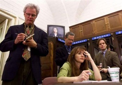 Nhìn lại vụ bê bối tình ái Lewinsky của Tổng thống Clinton (2) - 5 Nhìn lại vụ bê bối tình ái Lewinsky của Tổng thống Clinton (2) - 5