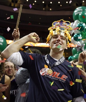 Chùm ảnh: Xem "Vua" cánh gà trình diễn - 5 Chùm ảnh: Xem "Vua" cánh gà trình diễn - 5