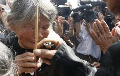 Chùm ảnh: Tưởng niệm 40 năm vụ thảm sát Mỹ Lai - 6 Chùm ảnh: Tưởng niệm 40 năm vụ thảm sát Mỹ Lai - 6