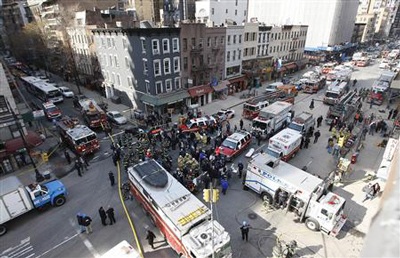 Chùm ảnh: Vụ sập cần trục kinh hoàng ở New York - 15