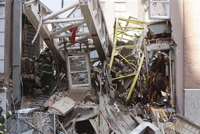 Chùm ảnh: Vụ sập cần trục kinh hoàng ở New York - 9