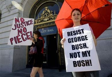 Chùm ảnh: Gái mại dâm xuống đường - 3 Chùm ảnh: Gái mại dâm xuống đường - 3