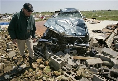 Bão lốc tàn phá miền trung Mỹ, 21 người thiệt mạng - 3