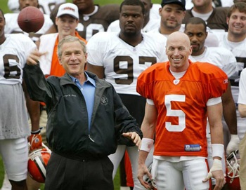 Chùm ảnh: “Bảng thành tích” thể thao của Tổng thống Bush - 11