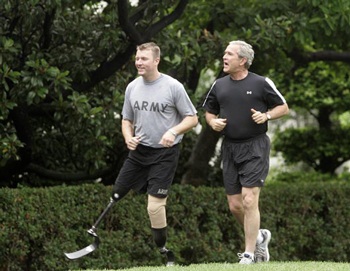 Chùm ảnh: “Bảng thành tích” thể thao của Tổng thống Bush - 9