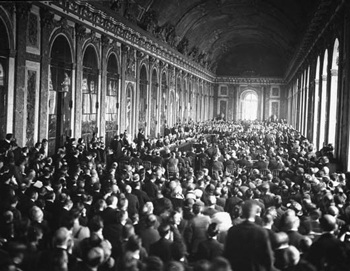 Chùm ảnh: Phòng kính tráng lệ trong Cung điện Versailles - 10 Chùm ảnh: Phòng kính tráng lệ trong Cung điện Versailles - 10