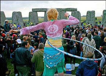 Chùm ảnh: Đón chào ngày hạ chí tại Stonehenge - 2 Chùm ảnh: Đón chào ngày hạ chí tại Stonehenge - 2