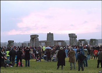 Chùm ảnh: Đón chào ngày hạ chí tại Stonehenge - 9 Chùm ảnh: Đón chào ngày hạ chí tại Stonehenge - 9
