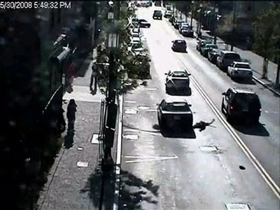 Một vụ đâm xe rồi bỏ chạy gây xôn xao nước Mỹ - 4