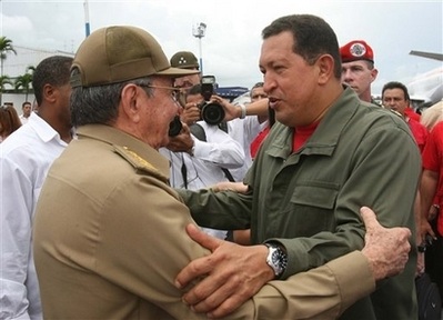 Chùm ảnh: Fidel Castro “đàm đạo” với Tổng thống Chavez - 6