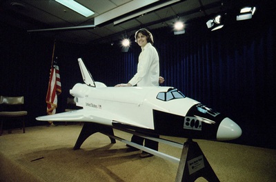 Những nữ “sát thủ” không gian - 6