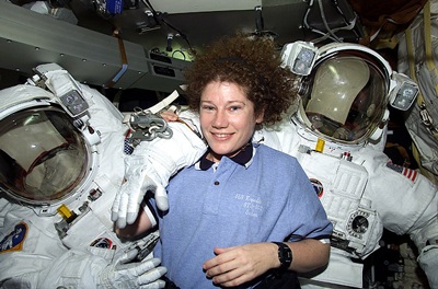 Những nữ “sát thủ” không gian - 9