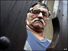 Cựu Tổng thống Serbia có bạn gái trong thời gian lẩn trốn - 2 Cựu Tổng thống Serbia có bạn gái trong thời gian lẩn trốn - 2