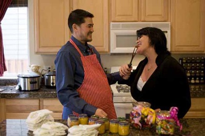 Khám phá cuộc đời người đàn ông mang bầu qua ảnh - 20