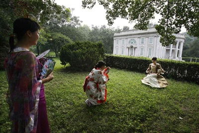 Đến Bắc Kinh chiêm ngưỡng “bản sao” các công trình thế giới - 3 Đến Bắc Kinh chiêm ngưỡng “bản sao” các công trình thế giới - 3