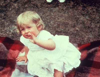 Những khoảnh khắc đáng nhớ trong cuộc đời Công nương Diana - 1