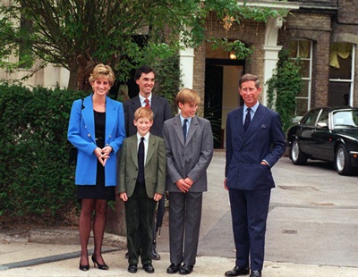 Những khoảnh khắc đáng nhớ trong cuộc đời Công nương Diana - 18