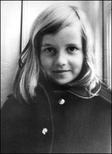 Những khoảnh khắc đáng nhớ trong cuộc đời Công nương Diana - 3