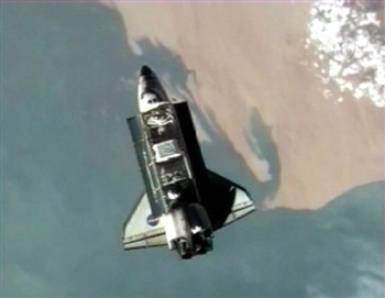 Chùm ảnh: Toàn cảnh sứ mệnh không gian của phi thuyền Endeavour  - 9