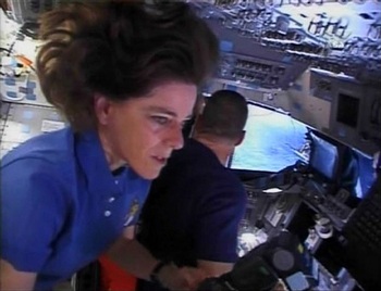 Chùm ảnh: Toàn cảnh sứ mệnh không gian của phi thuyền Endeavour  - 17