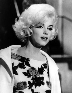 Những người nổi tiếng thuận tay trái - 1