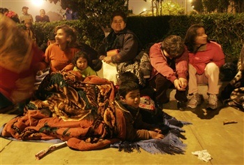 Chùm ảnh: Tan hoang Peru sau động đất - 1