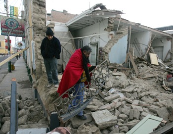 Chùm ảnh: Tan hoang Peru sau động đất - 12