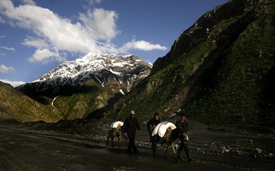 Vượt thời gian trở lại Con đường tơ lụa - 10