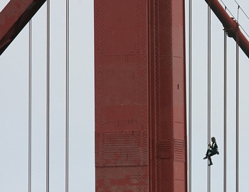 Chùm ảnh “người nhện” tái xuất - 1