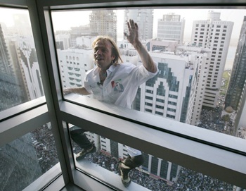 Chùm ảnh “người nhện” tái xuất - 7