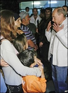 Chùm ảnh: Người dân tháo chạy khỏi Nam Ossetia - 10