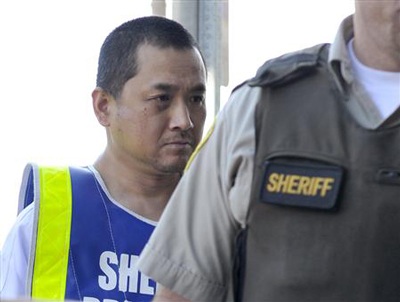 Kẻ cắt đầu hành khách trên xe buýt ở Canada xin được chết - 2