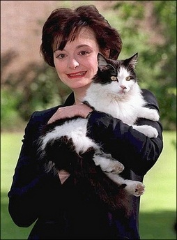 Con mèo quyền lực nhất nước Anh - 2