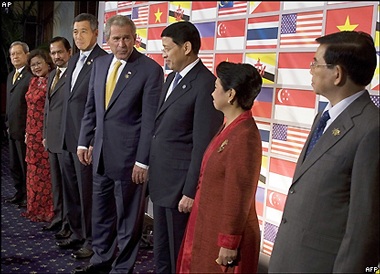 Chuyến công du nước ngoài của Chủ tịch Nguyễn Minh Triết - 4