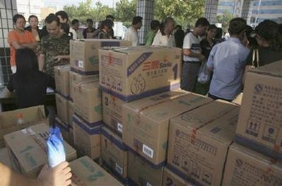 Gần 600 trẻ bị sỏi thận vì uống sữa bột nhiễm hoá chất - 4