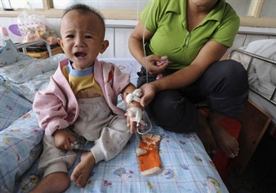 Những nạn nhân đáng thương của vụ sữa nhiễm độc Trung Quốc - 11 Những nạn nhân đáng thương của vụ sữa nhiễm độc Trung Quốc - 11