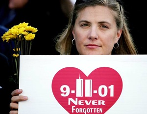 Chùm ảnh lễ tưởng niệm nạn nhân vụ 11/9 - 6