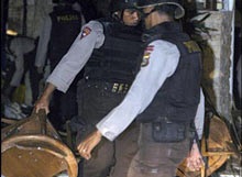 Chùm ảnh đánh bom khủng bố ở Bali - 12