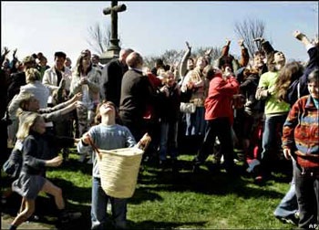 Chùm ảnh thế giới trong lễ Phục sinh - 11 Chùm ảnh thế giới trong lễ Phục sinh - 11