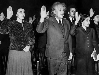 20 sự thật về Albert Einstein (3) - 4 20 sự thật về Albert Einstein (3) - 4