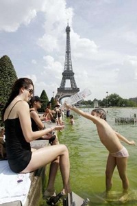 Chùm ảnh: Châu Âu đang biến thành vùng nhiệt đới - 7