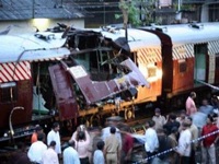 Chùm ảnh đánh bom ở Bombay, 190 người thiệt mạng - 1