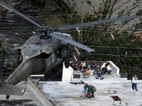 Chùm ảnh New Orleans chìm trong tuyệt vọng - 12 Chùm ảnh New Orleans chìm trong tuyệt vọng - 12