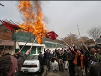 Chùm ảnh người Hồi giáo trên khắp thế giới phẫn nộ - 4 Chùm ảnh người Hồi giáo trên khắp thế giới phẫn nộ - 4